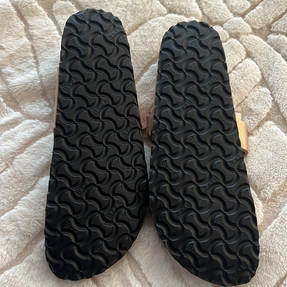 New Birkenstock Papillio Maddie Sandals. New no tags. Rose gold with fringe - Picture 4 of 7